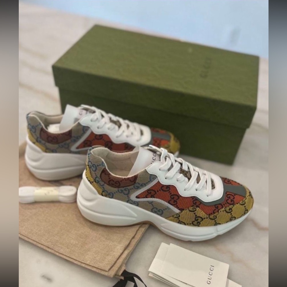 Gucci sneakers size 38 new with box
